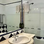 Bicos T By Check-in Portugal 알부페이라